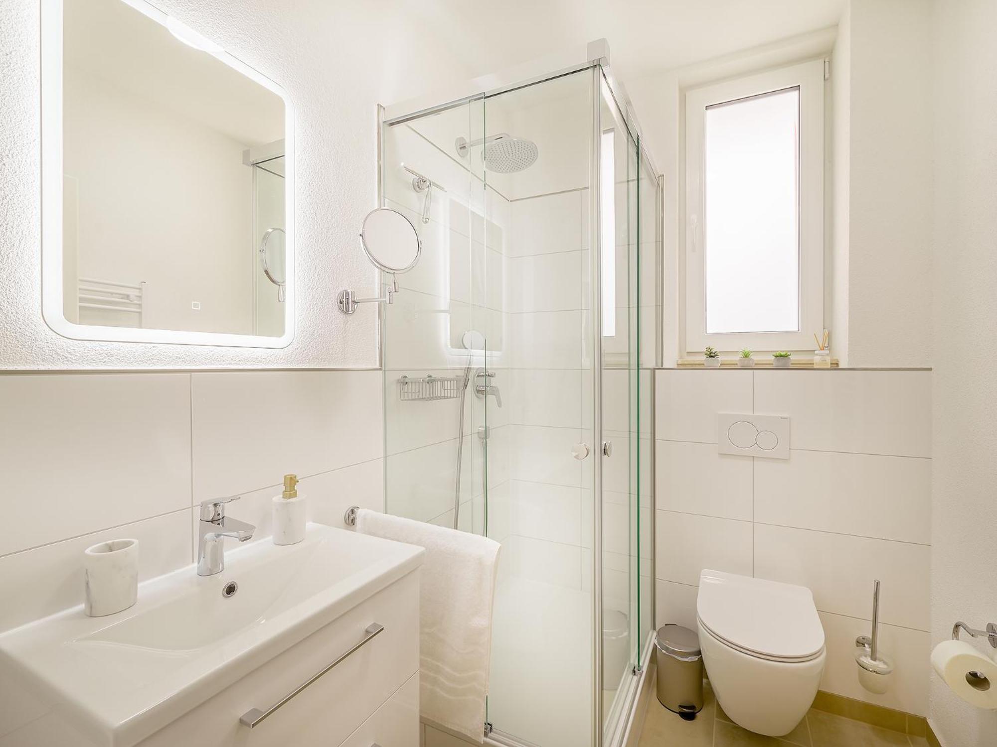 Flair Homes - Design Apartments With Smart-Tv, Self Check-In & Free Parking Karlsruhe Ruang foto
